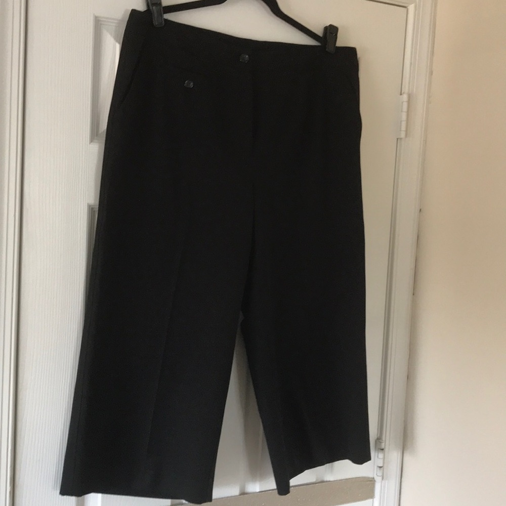 Black Talbots Capri Trousers